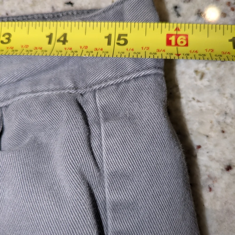 Vans Off The Wall Men’s Gray Chino Pants Size 32x30 Skate Casual